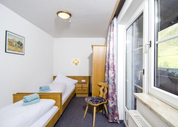 schlafzimmer 2 ferienwohnung für 2 bis 4 personen galtür